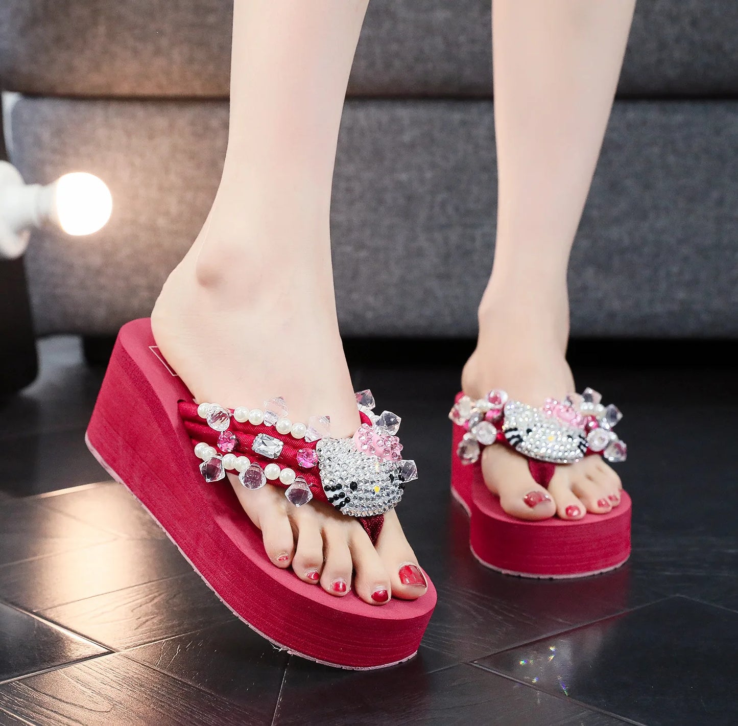 Maxy New Arrival Hello Kitty Sanrio Soft Flip Flop Sandals Y2k Beach Slides Shoes Women Casual Wedge High Heels Platform For Slippers