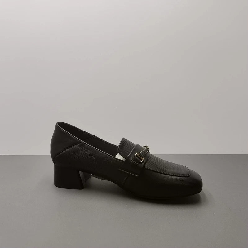 Maxy Retro Woman Shoes All-Match Female Moccasin Loafers With Fur Flats British Style Casual Sneaker Autumn Genuine Leather Slip-on D