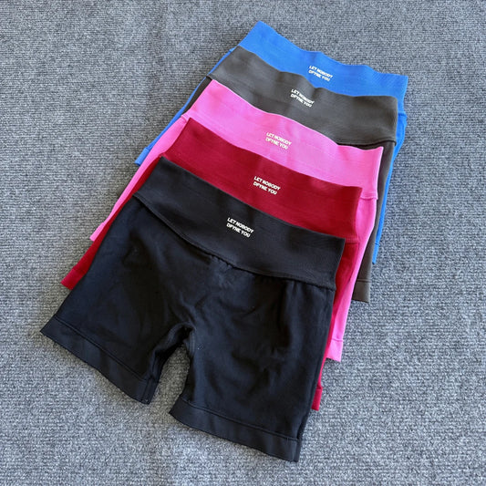 Maxy Impact Shorts with Logo Women Seamless Yoga Shorts Scrunch Bum Gym Shorts Workout Biker Short Fitness