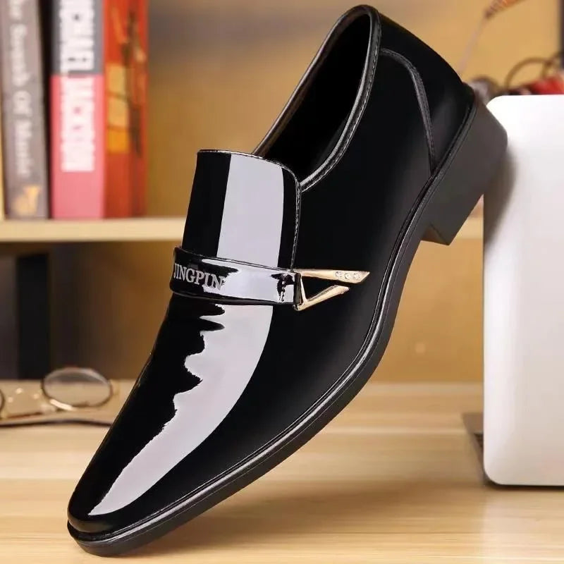 Amay Men’s Dress Shoes Patent Leather Wedding Loafers Metal Decoration Casual  Loafer Oxford Formal Shoes for Successful Men's Shoes
