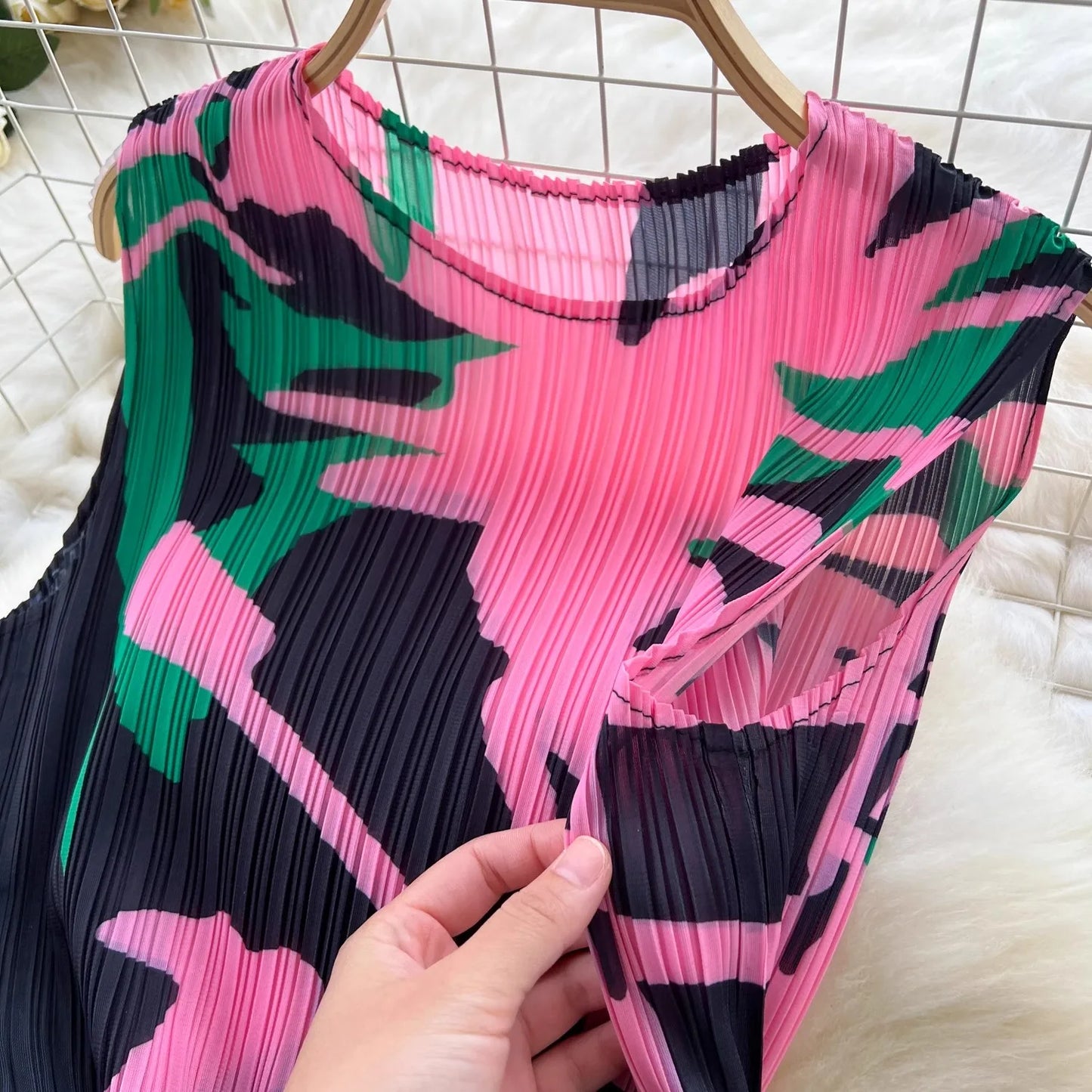 Maxy Summer Holiday Floral Print Miyake Long Pleated Dress Women Clothing Sleeveless High Stretch Straight Draped Loose Robe