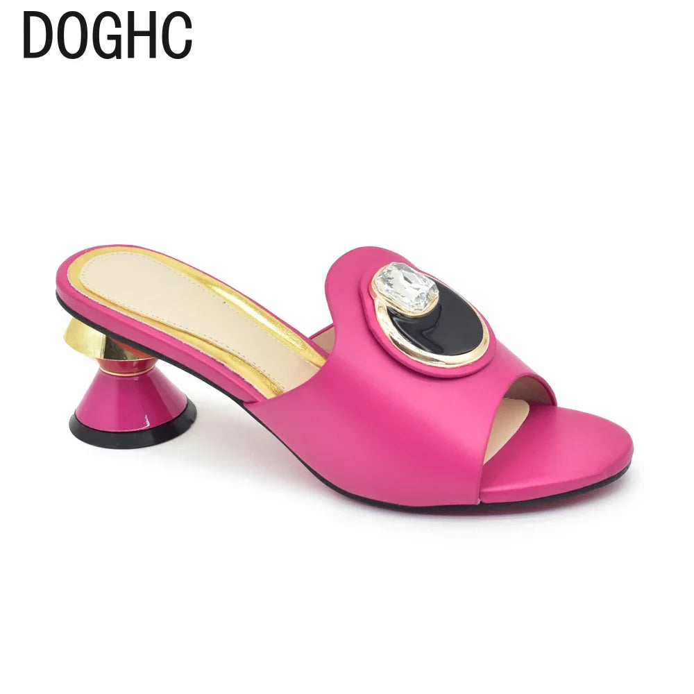 Amay New Arrival Ladies Rhinestone Slippers Womens Shoes Comfort Summer Peep Toe Shoes Elegant Plus Size African Women Pumps