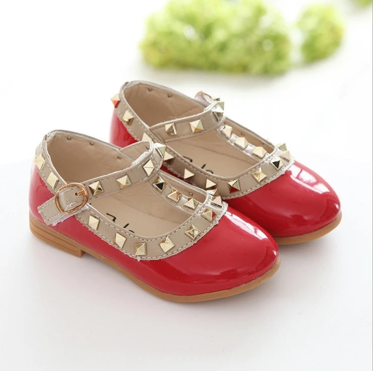 Maxy New Fashion Children Girls Princess Shoes PU Leather toddler Baby Flat-heel Kids Mary Jean Shoes Fasion Rivets Student Sneakers