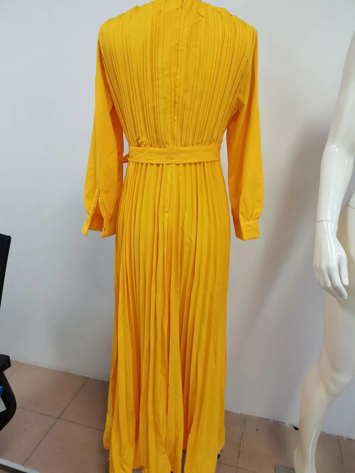 Amay Women Plus Size Lantern Long Sleeve Long Dress Fashion Elegant Solid Color V Neck Belt High Waist Ruched Evening Birthday Party