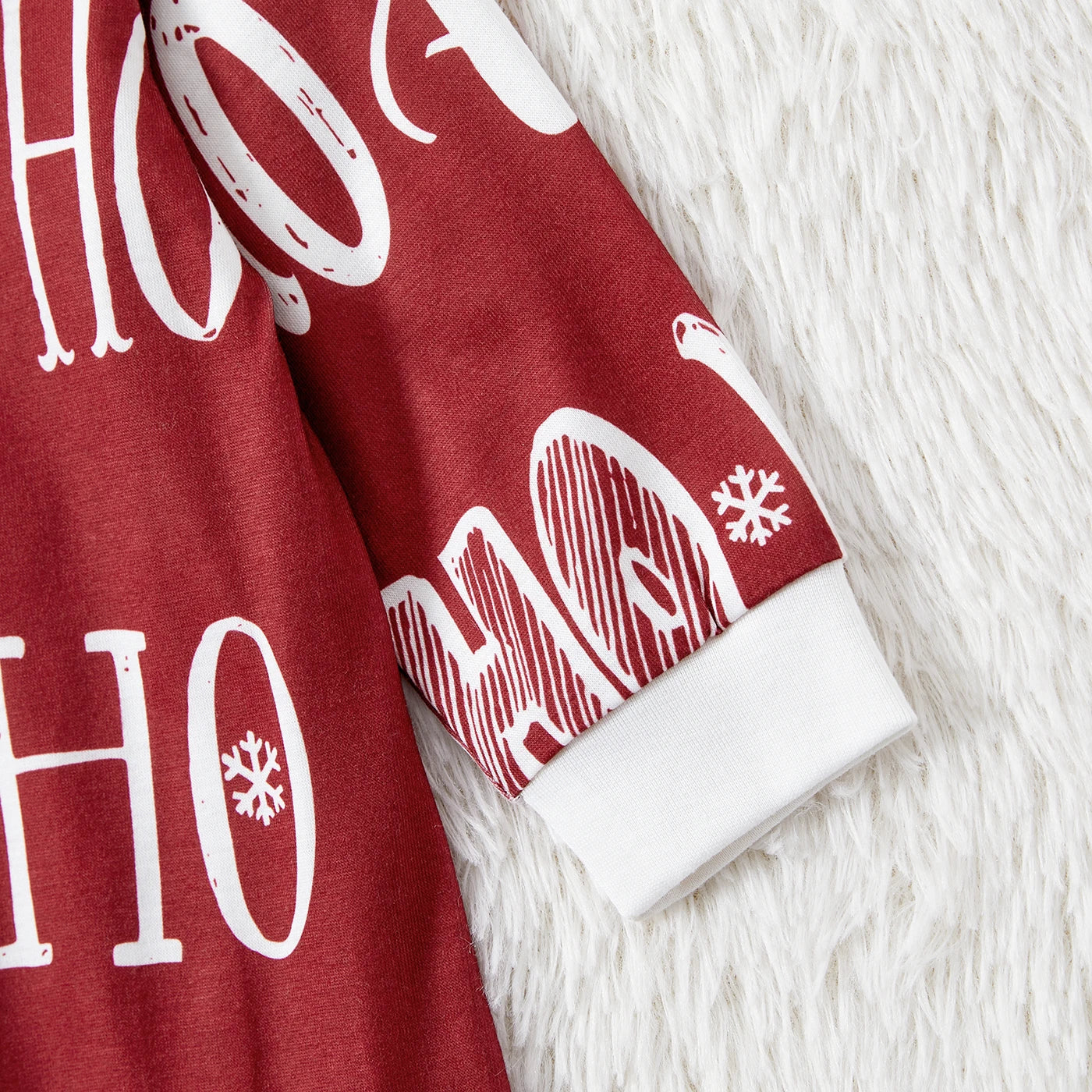 PatPat Christmas Family Matching Allover Letter Print Burgundy Long-sleeve Naia Pajamas Sets (Flame Resistant)