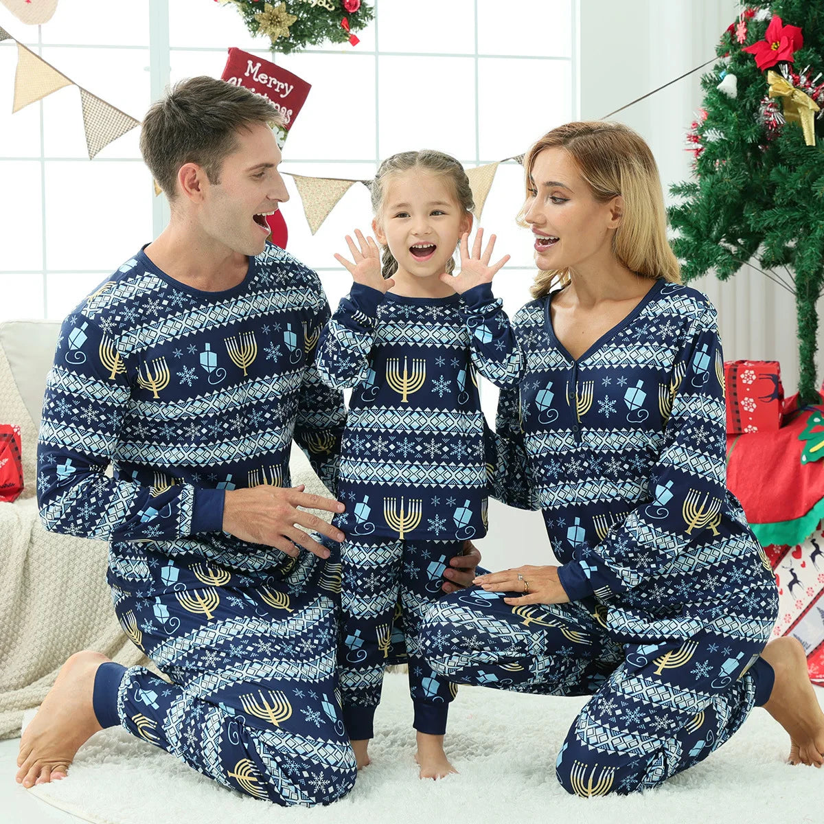 Christmas Pyjamas Family Matching Outfits Father Mother & Kids Baby Xmas Sleepwear Mommy and Me Pajamas Set Clothes Tops+Pants