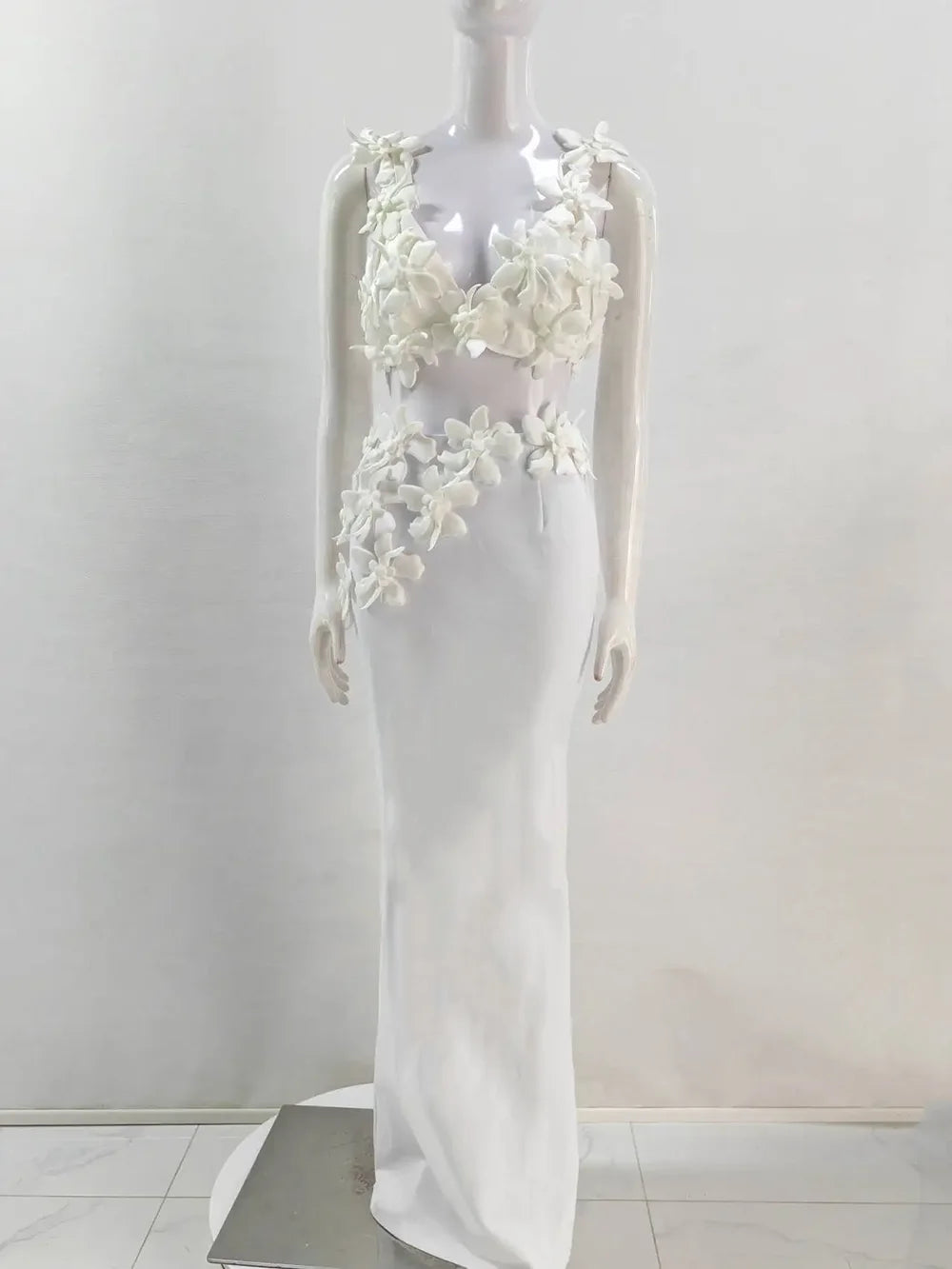 Amay New Arrival White 3D Flowers Appliques Crop Top & Long Skirt Two-Piece Set Fashion Evening Party Gowns Vestidos