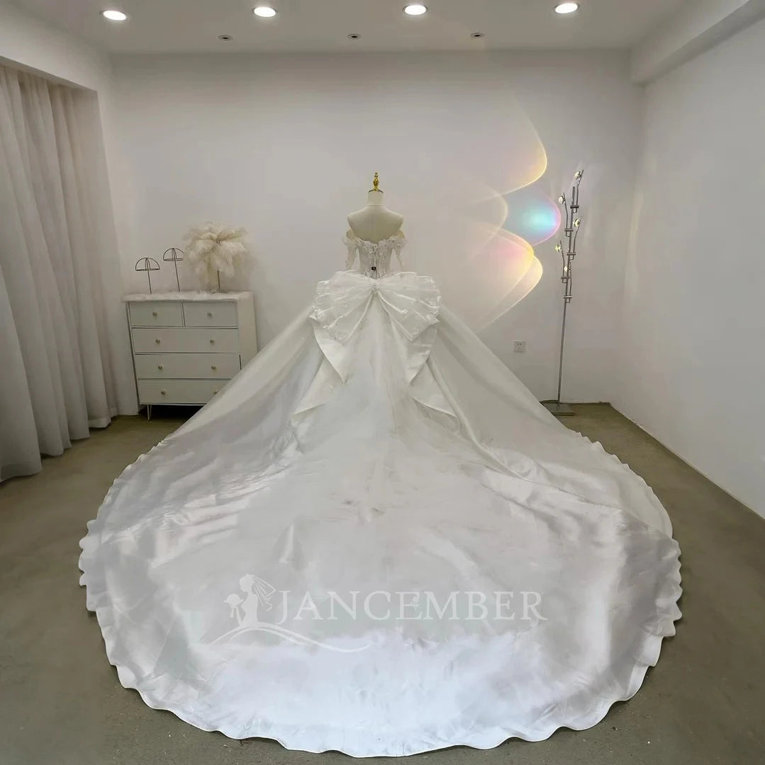 Maxy Appliques Wedding Dresses for Women Bride Romantic Lace Sleeveless Boho Bridal Gown