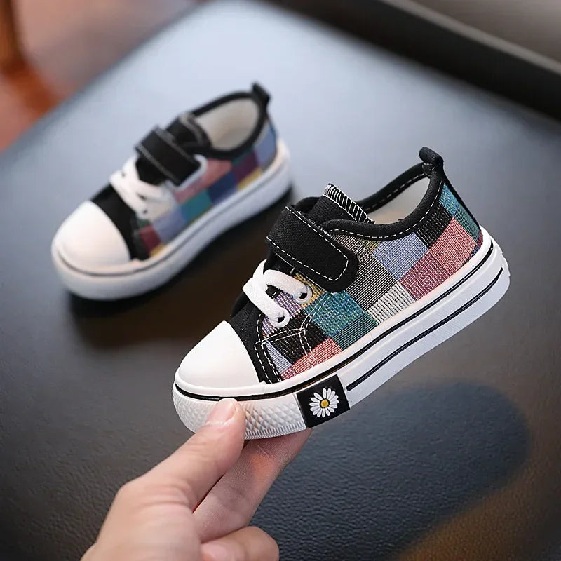 Maxy Girls Skate Shoes Kids Casual Sneakers for Toddlers Boys School Children's Shoes Checkered with Daisy Flowers Patchwork 21-32