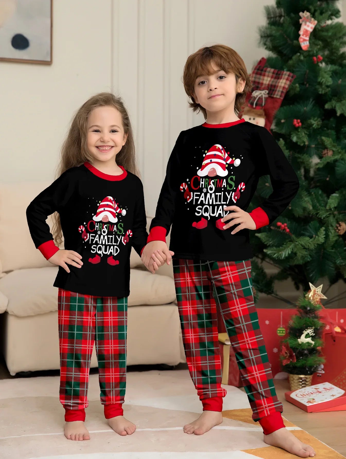New Christmas 2024 Adults Kids Matching Pajamas Set Long Sleeve 2 Pieces Suit Homewear Baby Dog Romper Family Look Loose Pyjamas