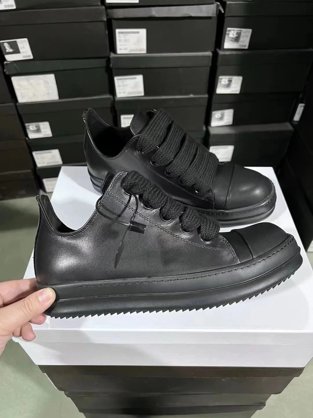 Visco Ricks Genious Fullback Leather Jumbo Lace Low Top Owens Quality Men Shoe Women Sneaker Casual Lace Up Owens Design boots & Shoes