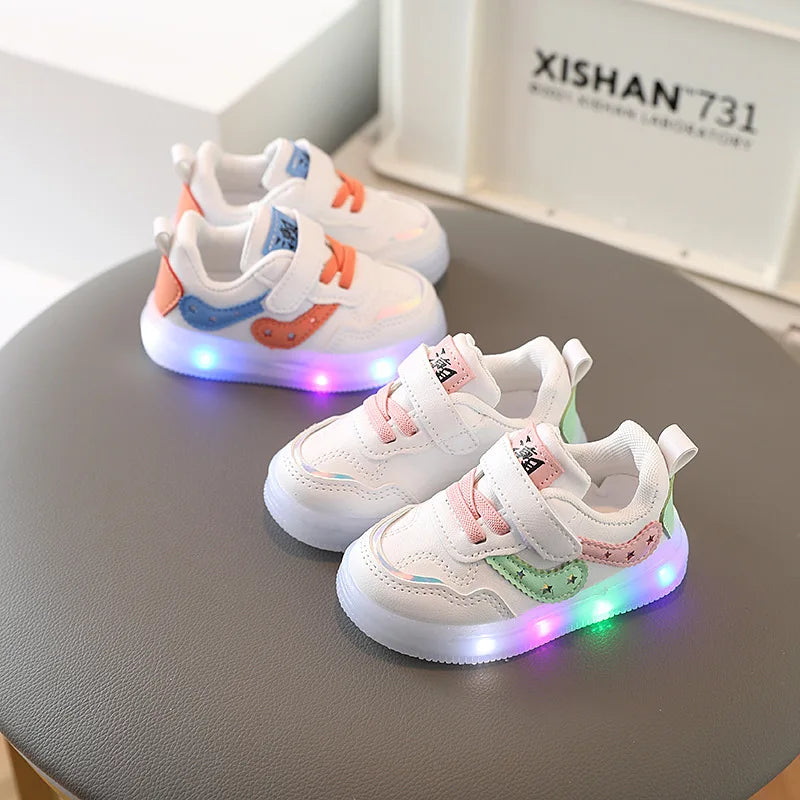 Summer Toddler Shoes With Led Lights Luminous Sneakers for Kids Girls Soft Soled Breathable Glowing Shoes Little Bear Tenis Gift