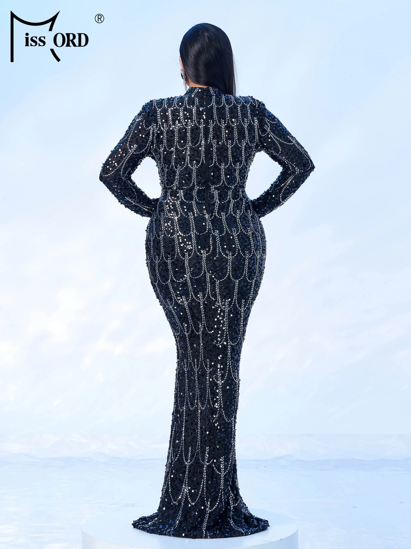 Maxy Plus Size Church Dress Round Neck Black Long Sleeved Sequin Mermaid Evening Gown Wedding Birthday Party Cocktail Dress