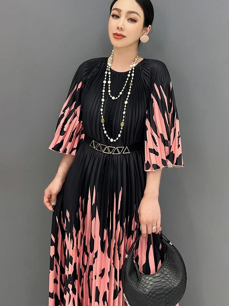 Maxy SHENGPALAE Hundred Pleated Printed Long Dress With Round Neck Summer New Half Sleeves Elegant Ladies Flare Dresses 5R9757