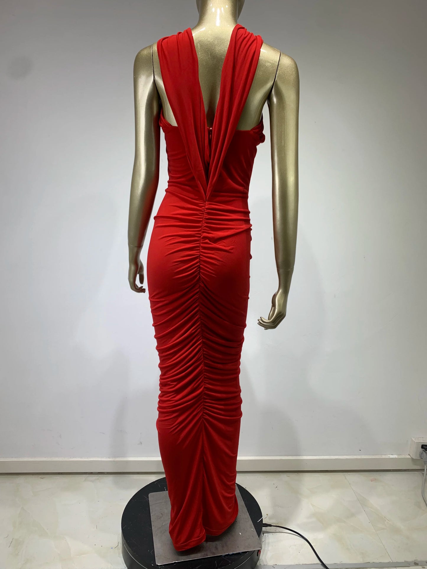 Women Red Party Dress Runway Fashion Crisscross Neck Cut Out Aplliques Pleated Maxi Long Celebrity Evening Birthday Prom Gowns