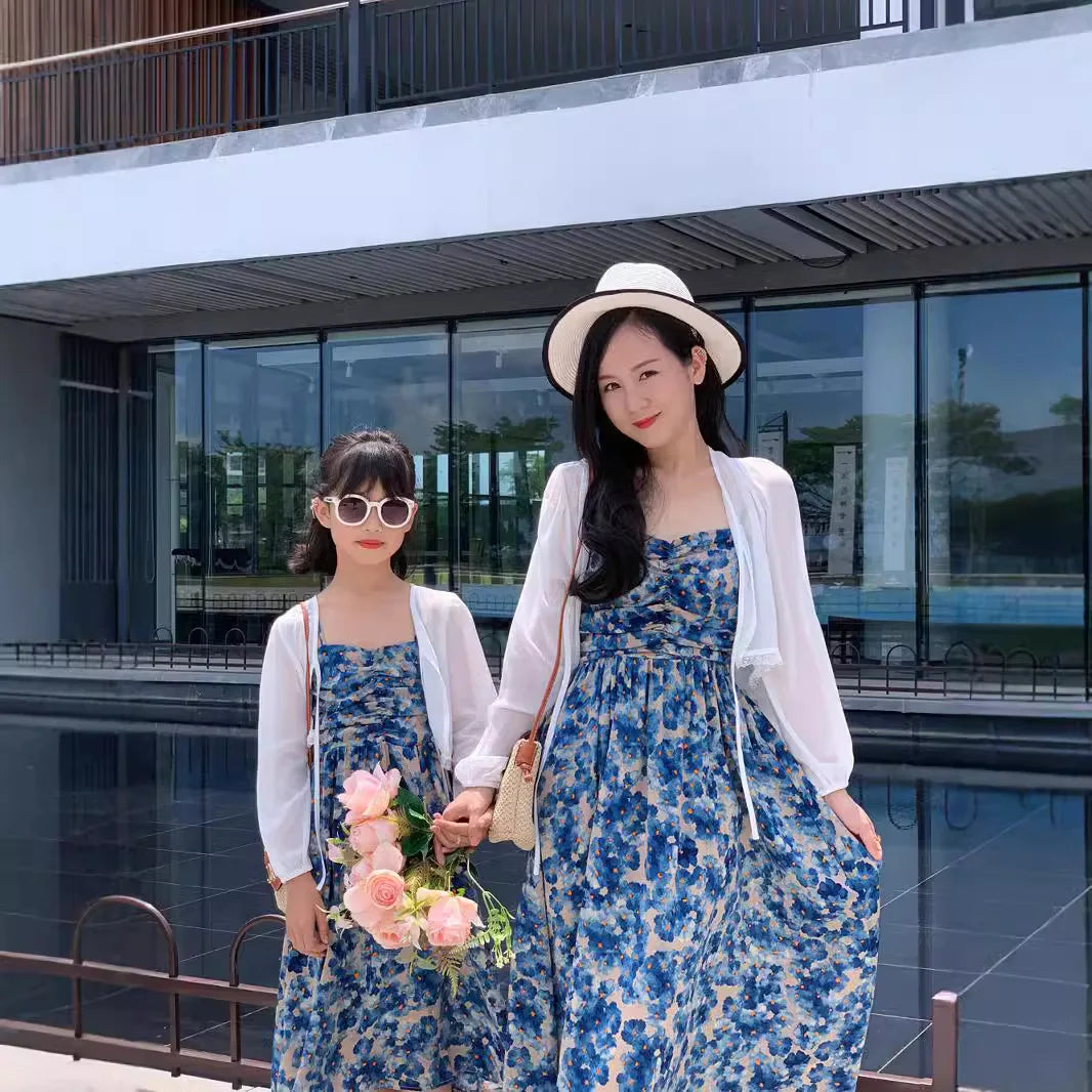 Maxy Vacation Look Mother and Daughter Floral Dress Mom and Baby Girls Resort Dresses Holiday Beach Momy and Me Clothing Women Robe