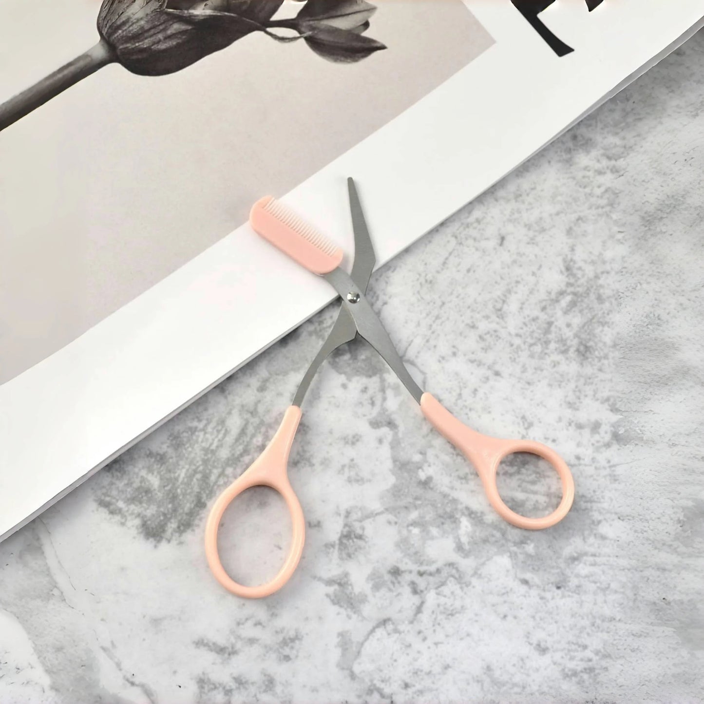 Maxy Eyebrow Razor Scissor Stainless Steel Safe Anti-scratch Trimmer for Beginners Crescent Sharp Beauty Tool Multi-color