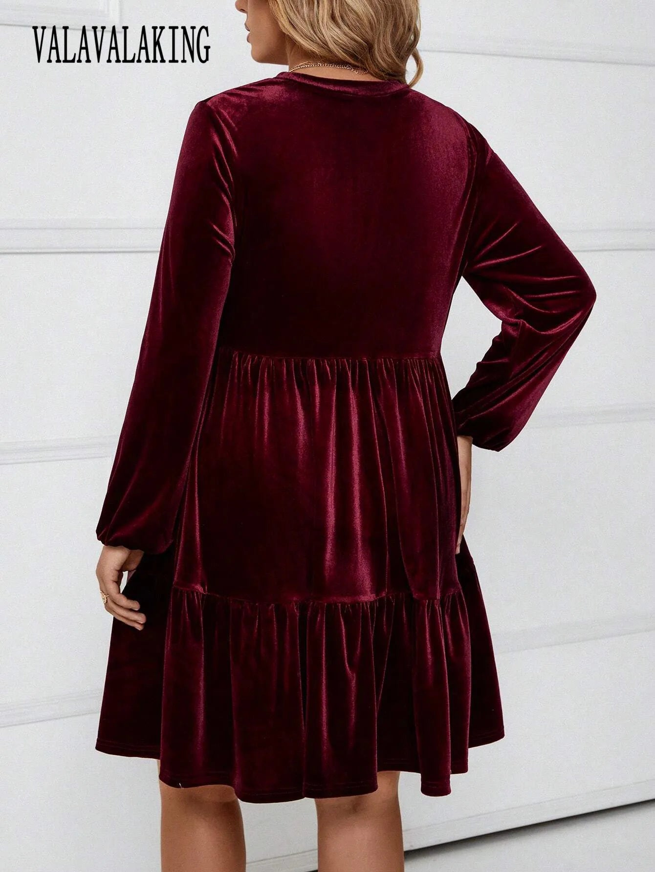 Maxy Winter Wine Red Velvet Plus Size Dress Women O-Neck Long Sleeve Mini Dress Ladies Elegant Pleated Short Evening Party Dress